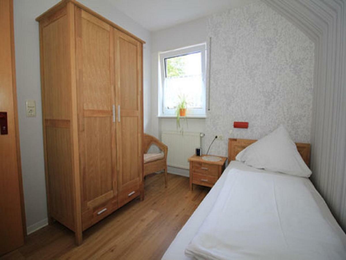 Georg Andre Soehne Apartment Ernst